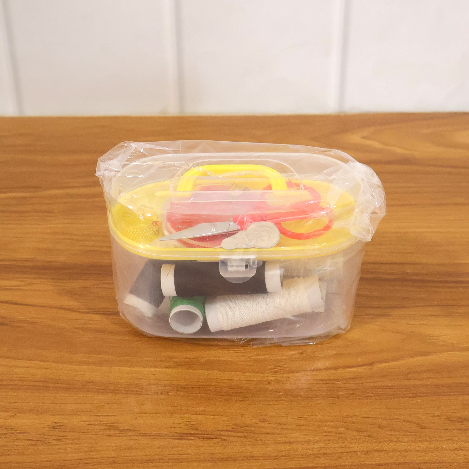 Multipurpose Sewing Kit Set (1 Set)