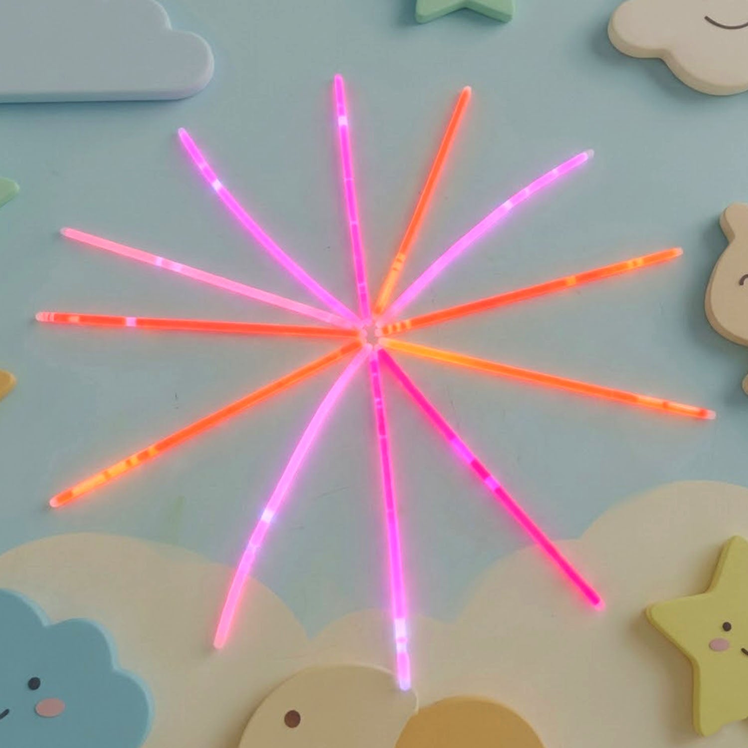 Dark Glow Chakdol Toy Set (1 Set  13 Glow Sticks)