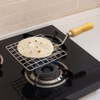 2086 Kitchen Square Stainless Steel Roaster Papad Jali Barbecue Grill With Wooden Handle
